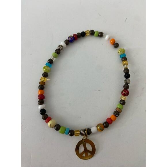 Colorful beaded bracelet - Picture 3 of 4